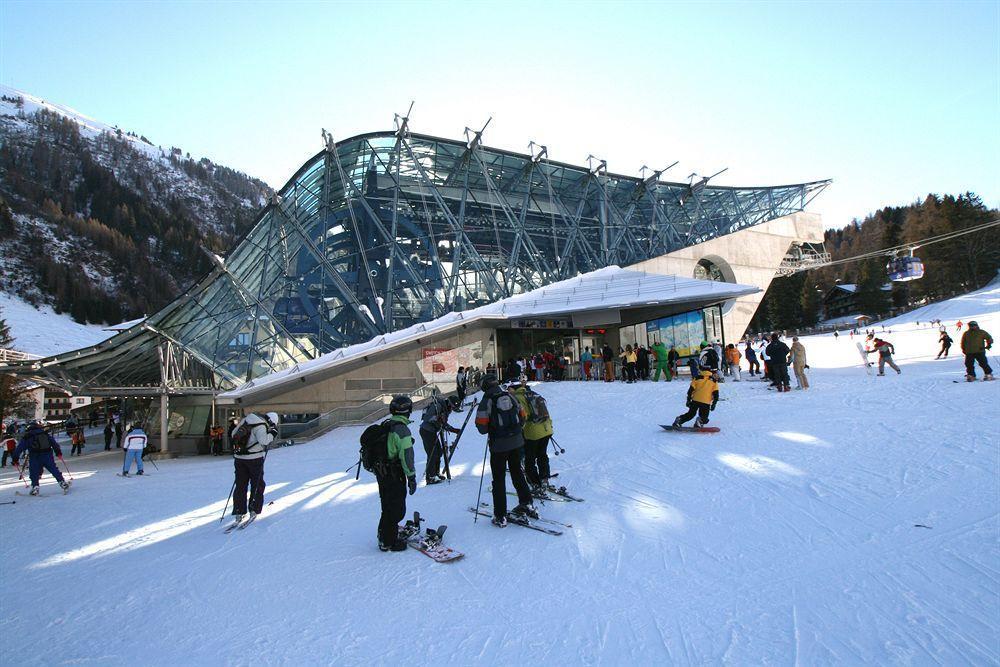 Raffl'S St. Antoner Hof Hotel Sankt Anton am Arlberg Bagian luar foto